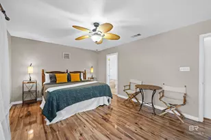 8877 Dolphin Ln, Gulf Shores, AL 36542 - Photo 10