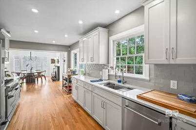 258 W Mount Island Drive, Mobile, AL 36606 - Photo 10