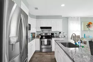 8205 Gulf Beach Ln, Gulf Shores, AL 36542 - Photo 10