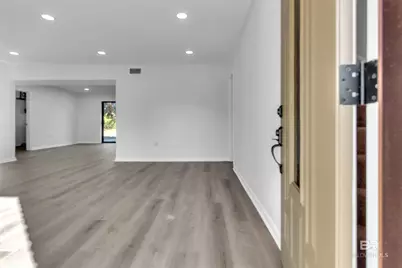 709 Oak Field Drive, Mobile, AL 36609 - Photo 2