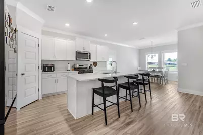 200 Spur Avenue, Fairhope, AL 36532 - Photo 6