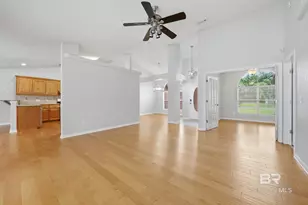 7982 Castle Pointe Way, Pensacola, FL 32506 - Photo 10