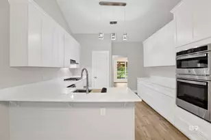 119 Destrehan Rd, Fairhope, AL 36532 - Photo 12