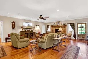 19107 Hughen St, Robertsdale, AL 36567 - Photo 14