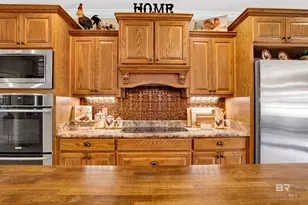 19107 Hughen St, Robertsdale, AL 36567 - Photo 10