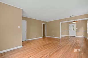 1429 Forestdale Dr, Mobile, AL 36618 - Photo 4