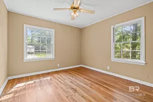 1429 Forestdale Dr, Mobile, AL 36618 - Photo 12