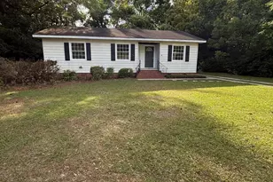 1429 Forestdale Dr, Mobile, AL 36618 - Photo 2