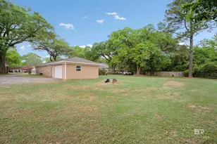 705 Oak Field Dr, Mobile, AL 36609 - Photo 34