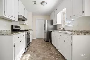 705 Oak Field Dr, Mobile, AL 36609 - Photo 10