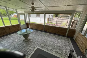 402 W Myrtle Ave, Foley, AL 36535 - Photo 32