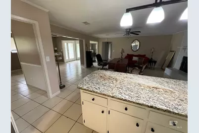 402 W Myrtle Avenue, Foley, AL 36535 - Photo 14