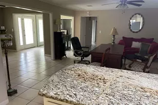 402 W Myrtle Ave, Foley, AL 36535 - Photo 12