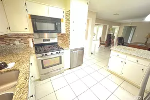 402 W Myrtle Ave, Foley, AL 36535 - Photo 10