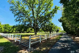 13795 White Rd, Silverhill, AL 36576 - Photo 6