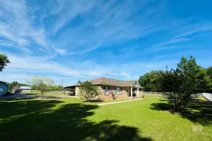 13795 White Rd, Silverhill, AL 36576 - Photo 14