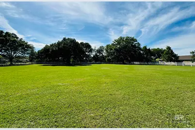 13795 White Road, Silverhill, AL 36576 - Photo 8