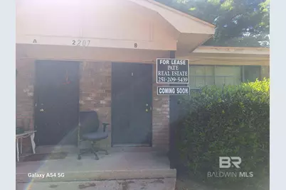 2207 Wolf Ridge Road #B, Mobile, AL 36618 - Photo 2