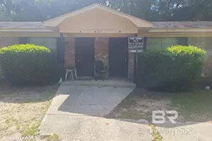 2207 Wolf Ridge Rd, Mobile, AL 36618 - Photo 1