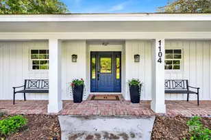 1104 Captain O'Neal Dr, Daphne, AL 36526 - Photo 2