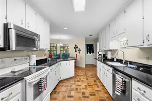 710 Holly Dr, Fairhope, AL 36532 - Photo 16