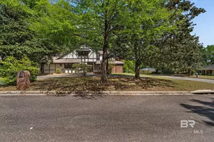 1361 Dellwyn Ct, Mobile, AL 36695 - Photo 32