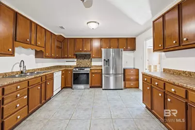 101 Windsor Court, Daphne, AL 36526 - Photo 10