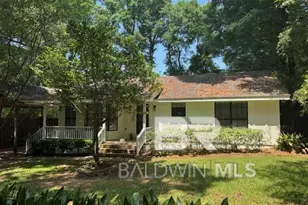 7067 Hickory Ln, Fairhope, AL 36532 - Photo 2