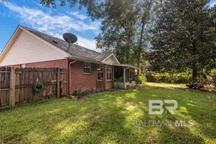 333 Cahaba St, Foley, AL 36535 - Photo 16