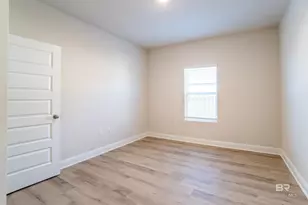 1073 Hayward Loop, Foley, AL 36535 - Photo 2
