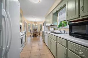 3009 Autumn Ridge Dr, Mobile, AL 36695 - Photo 12