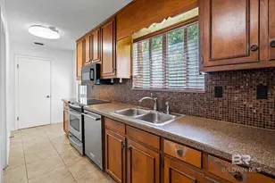 4110 Lake Circle, Mobile, AL 36693 - Photo 10
