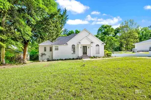 727 N Artillery Range, Spanish Fort, AL 36527 - Photo 2
