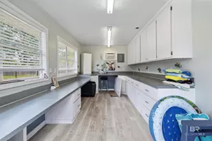 302 W Satsuma Ave, Foley, AL 36535 - Photo 52