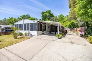 1524 Valencia Dr, Lillian, AL 36549 - Photo 2