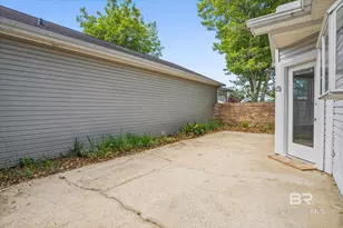 1 Cottage Dr, Fairhope, AL 36532 - Photo 6