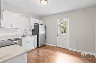 2404 Pavan Dr, Mobile, AL 36693 - Photo 6