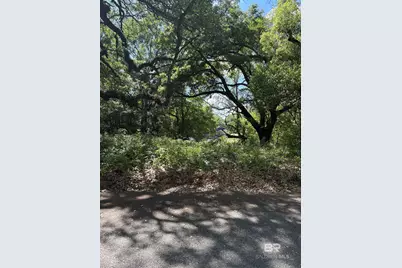 565 English Street, Mobile, AL 36603 - Photo 2