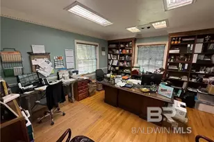 7 S Florida St, Mobile, AL 36607 - Photo 12