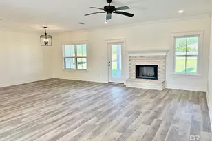 20877 Hale Dr, Robertsdale, AL 36567 - Photo 2