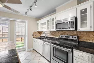 3724 S Claridge Rd, Mobile, AL 36608 - Photo 12