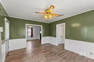 301 W Orange Ave, Foley, AL 36535 - Photo 8