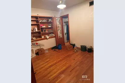5250 Marietta Drive, Mobile, AL 36618 - Photo 10