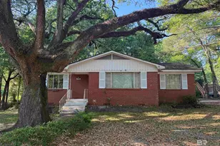 5250 Marietta Dr, Mobile, AL 36618 - Photo 2