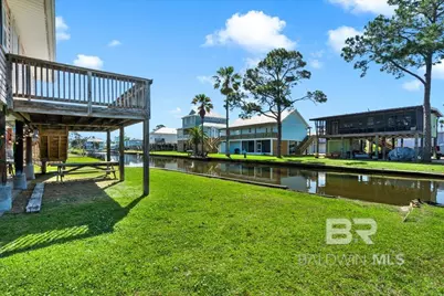 221 W 6th Avenue, Gulf Shores, AL 36542 - Photo 30