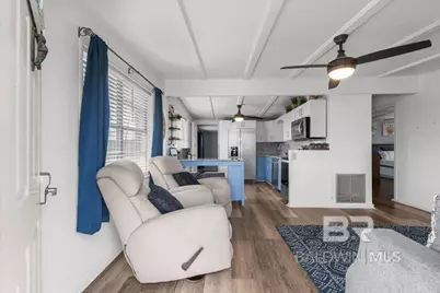 221 W 6th Avenue, Gulf Shores, AL 36542 - Photo 8
