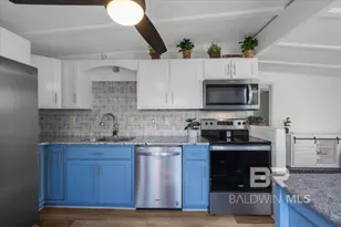 221 W 6th Ave, Gulf Shores, AL 36542 - Photo 16