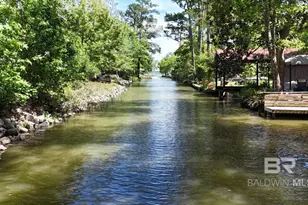 10221 Bay Haven Dr, Fairhope, AL 36532 - Photo 2