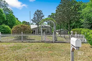 275 Howell Dr, Mount Vernon, AL 36560 - Photo 4