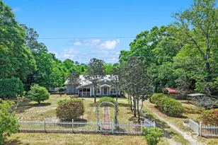 275 Howell Dr, Mount Vernon, AL 36560 - Photo 2